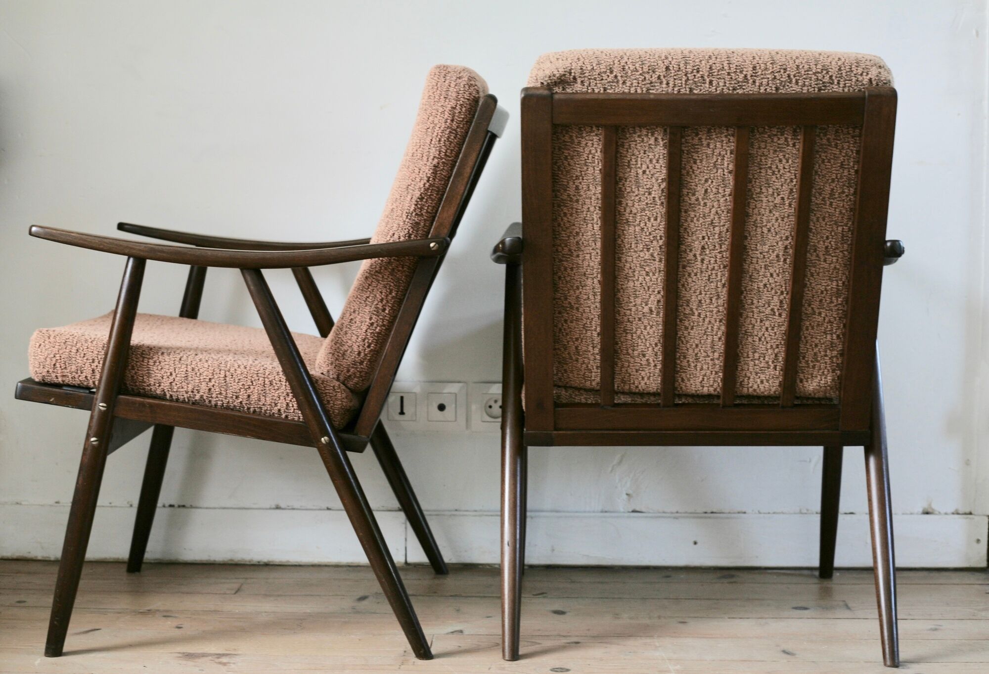 Pair of Boomerang armchairs, Thonet edition, circa 1960