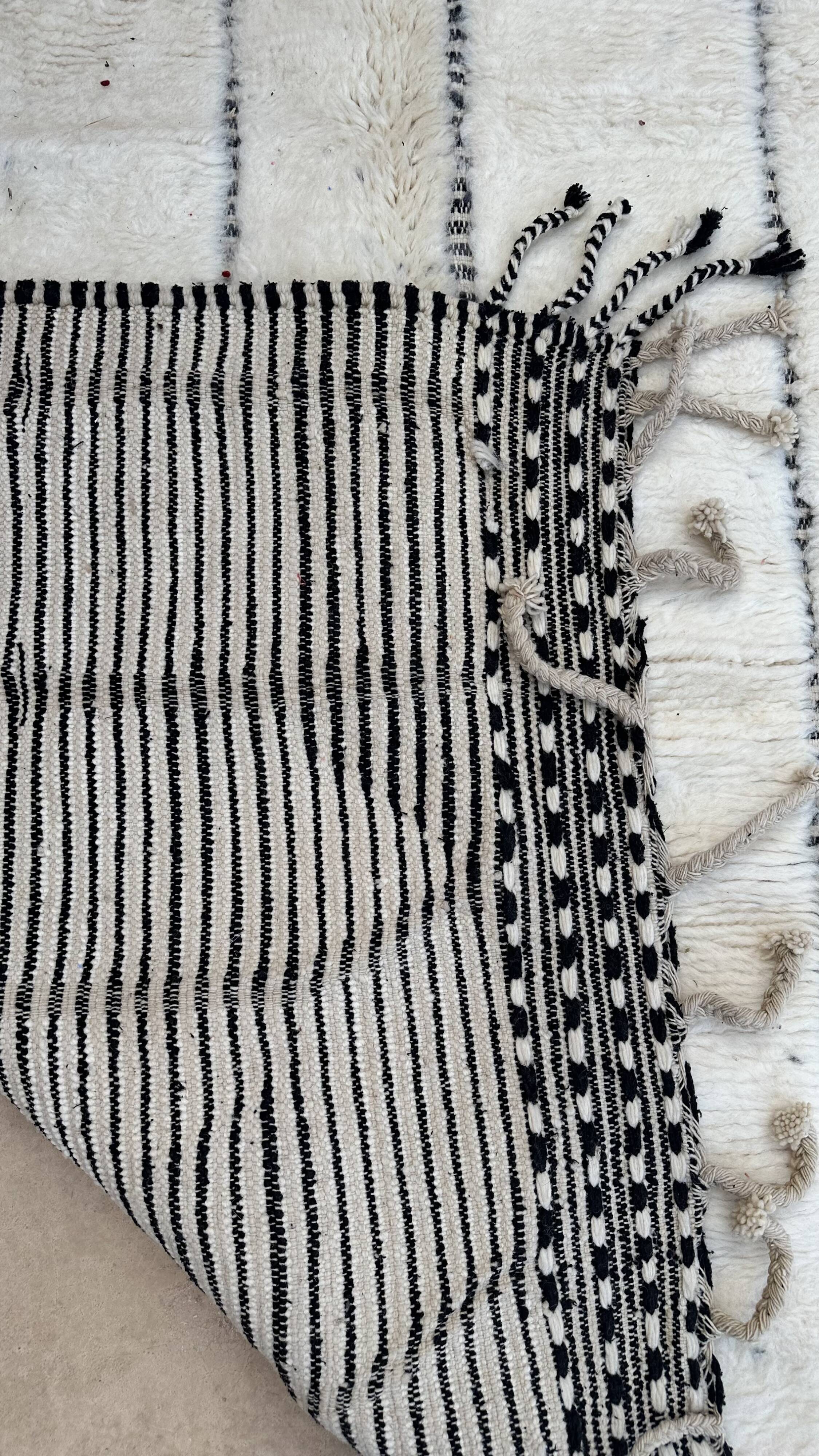 Tapis Berbère Beni Ourain blanc -  289 x 203 cm