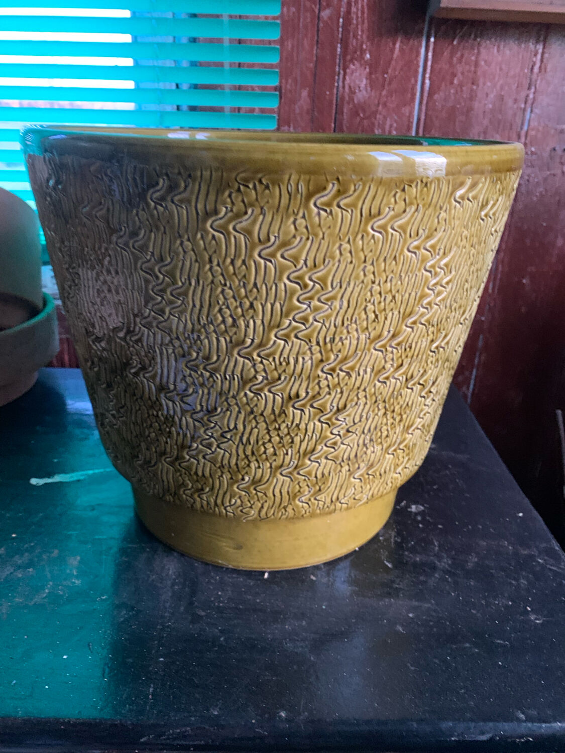 Cache pot