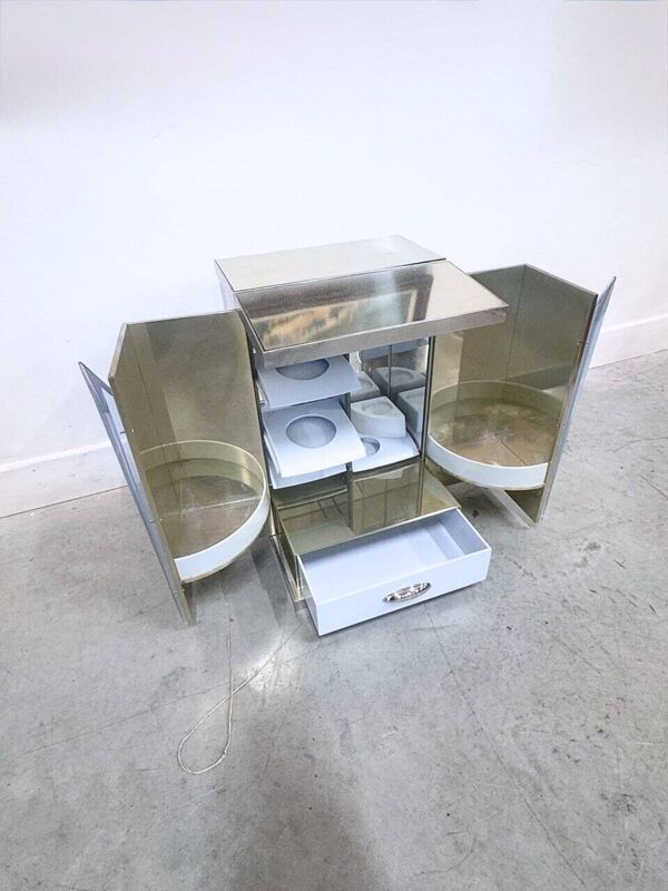 Petit meuble de rangement miroir Thierry Mugler