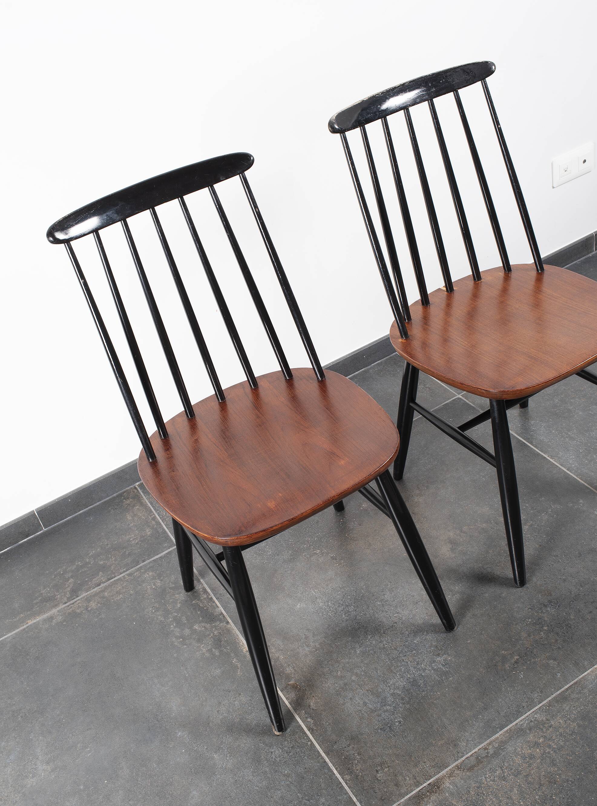 Pair of vintage chairs, 1960s