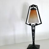 Charles SCHNEIDER art nouveau desk lamp, in glass with signature and hammered metal