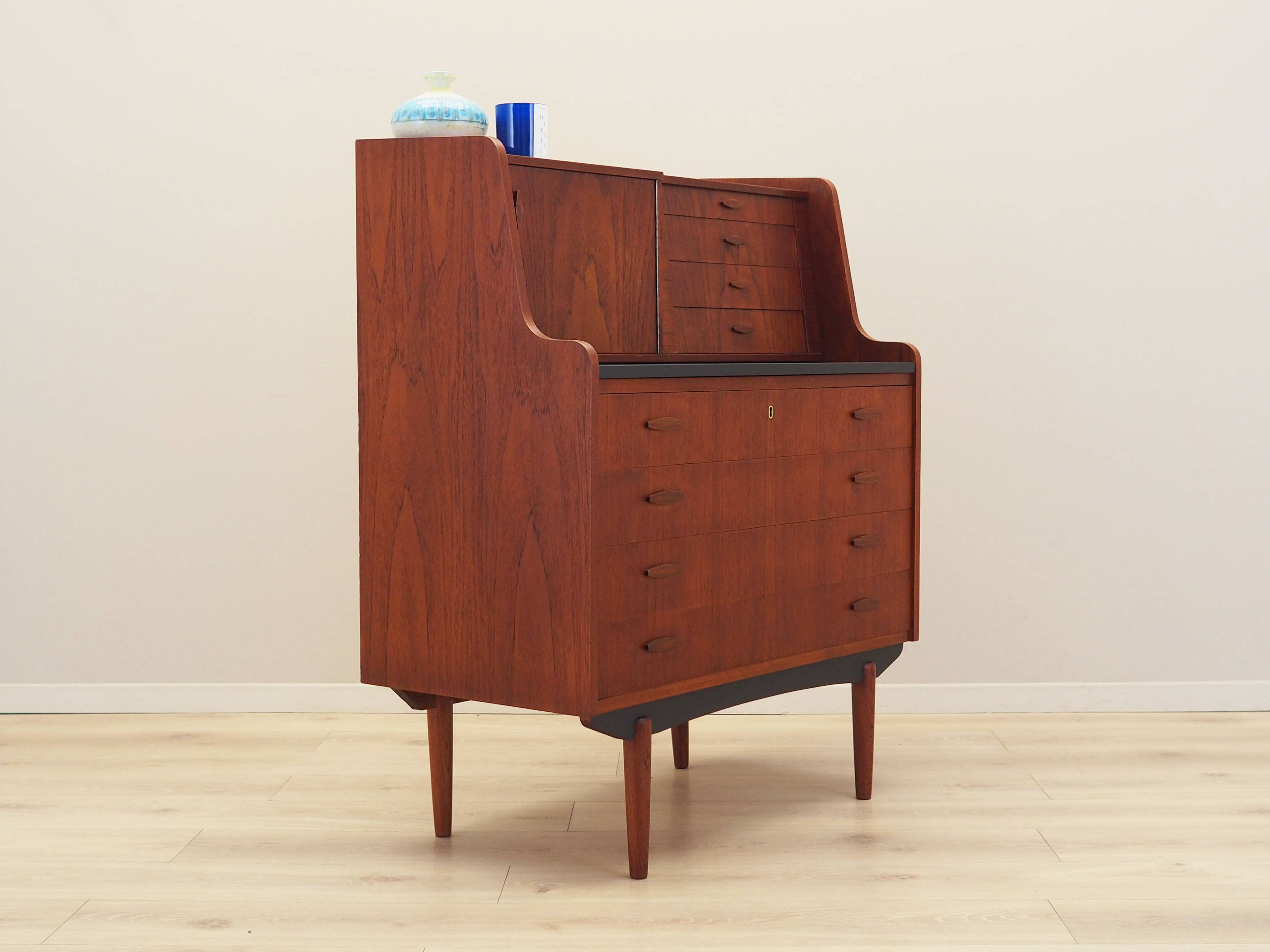 Secrétaire en teck, design danois, années 1970, production : Danemark