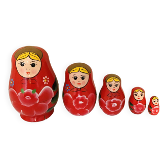 Russian dolls or farm matriochka series of 5