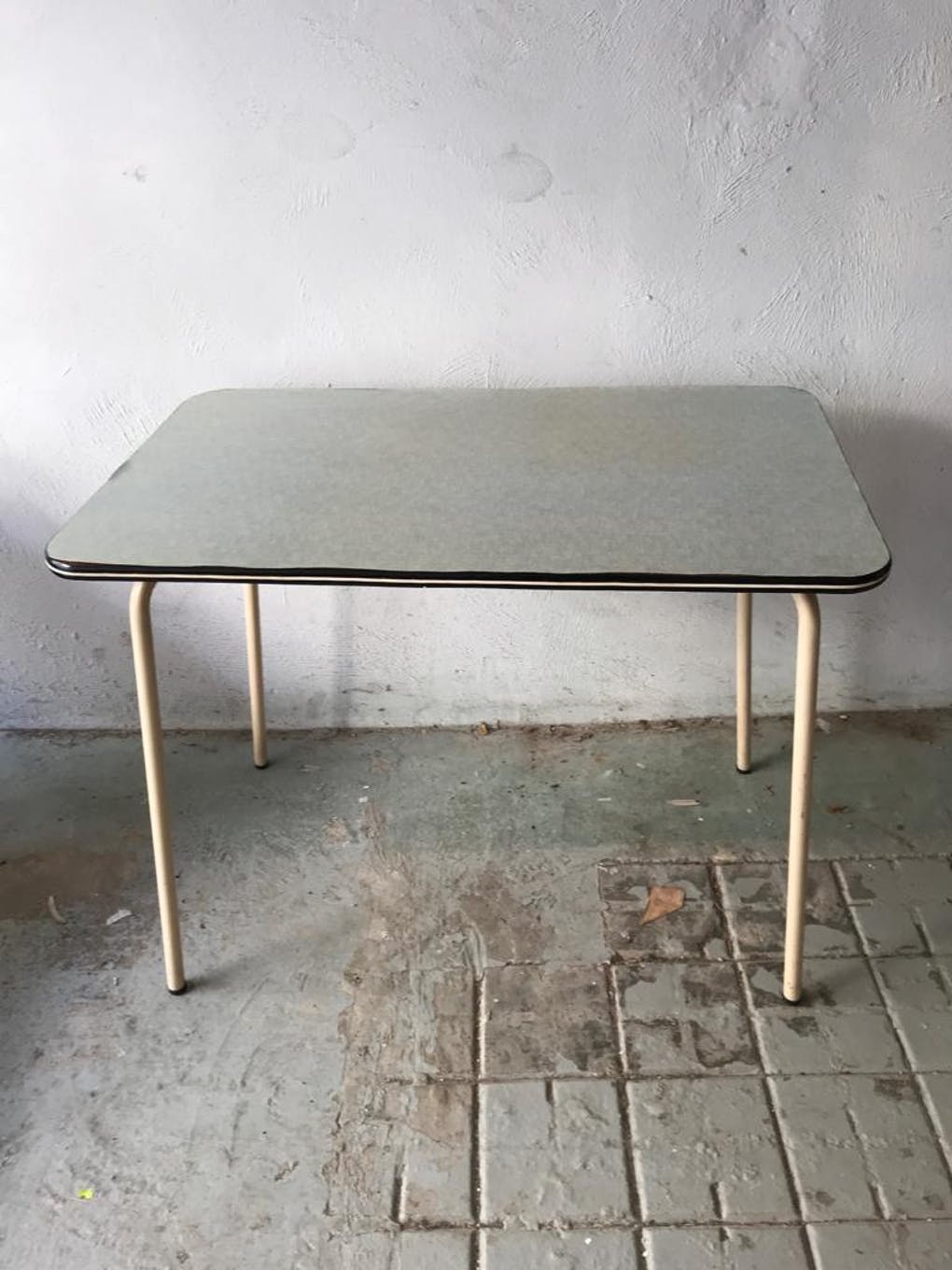 Formica table