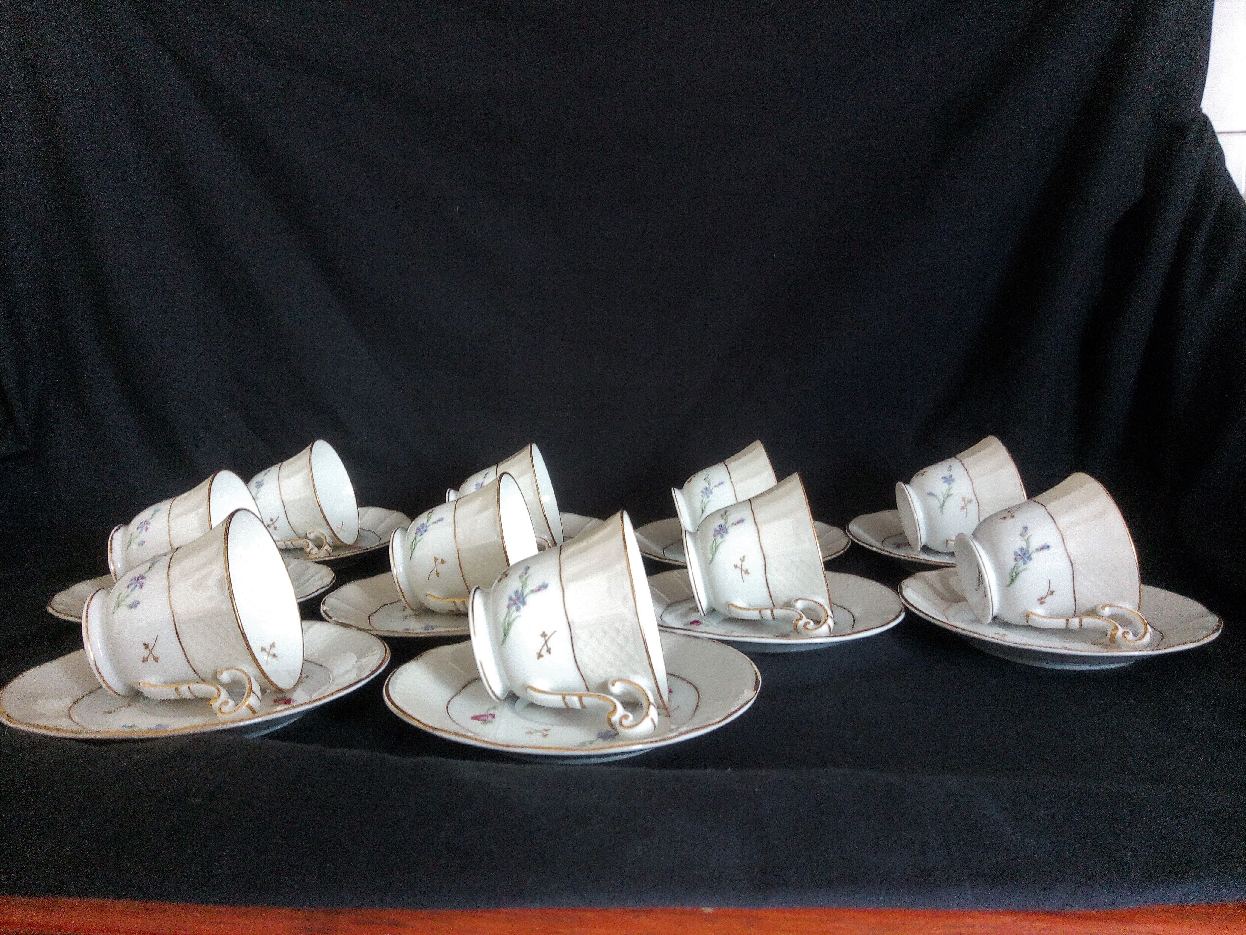 L. Bernardaud & Cie. - Limoges porcelain coffee set, Pompadour model, 1900s - 1927s