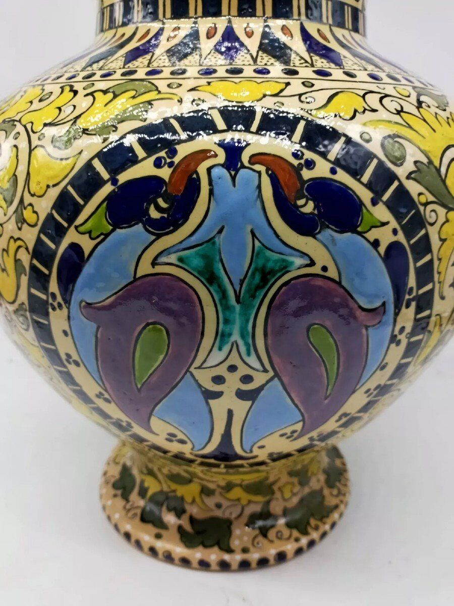 Vase En Majolique Art Nouveau