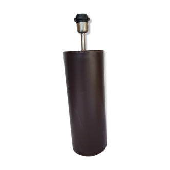 Cylindrical lamp foot