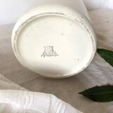 Old pitcher, Gien pitcher