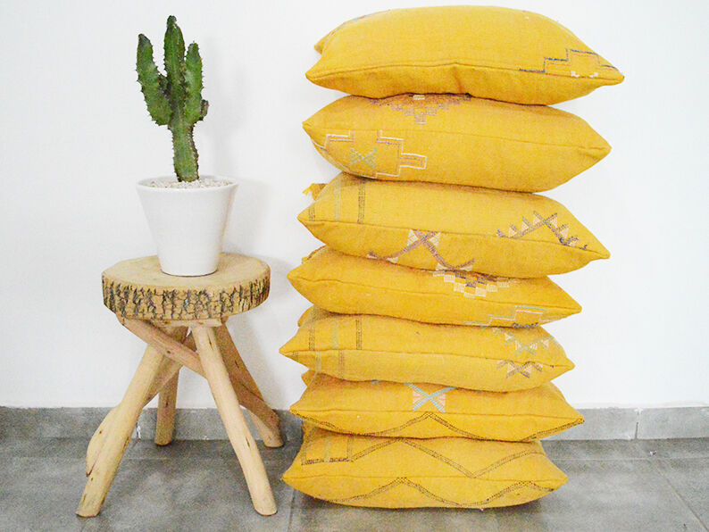 Moroccan cactus silk pillow