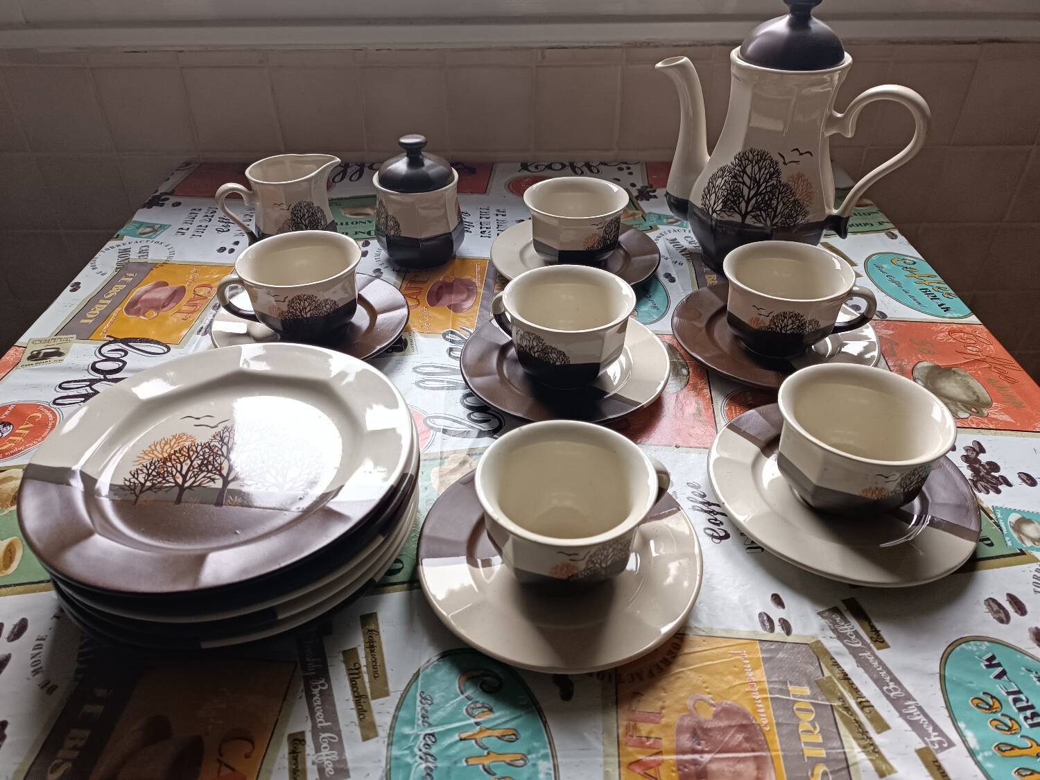 Service à café et dessert complet 21 pièces en céramique - Décor japonisant
