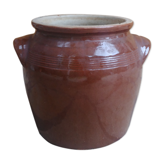 Sandstone pot