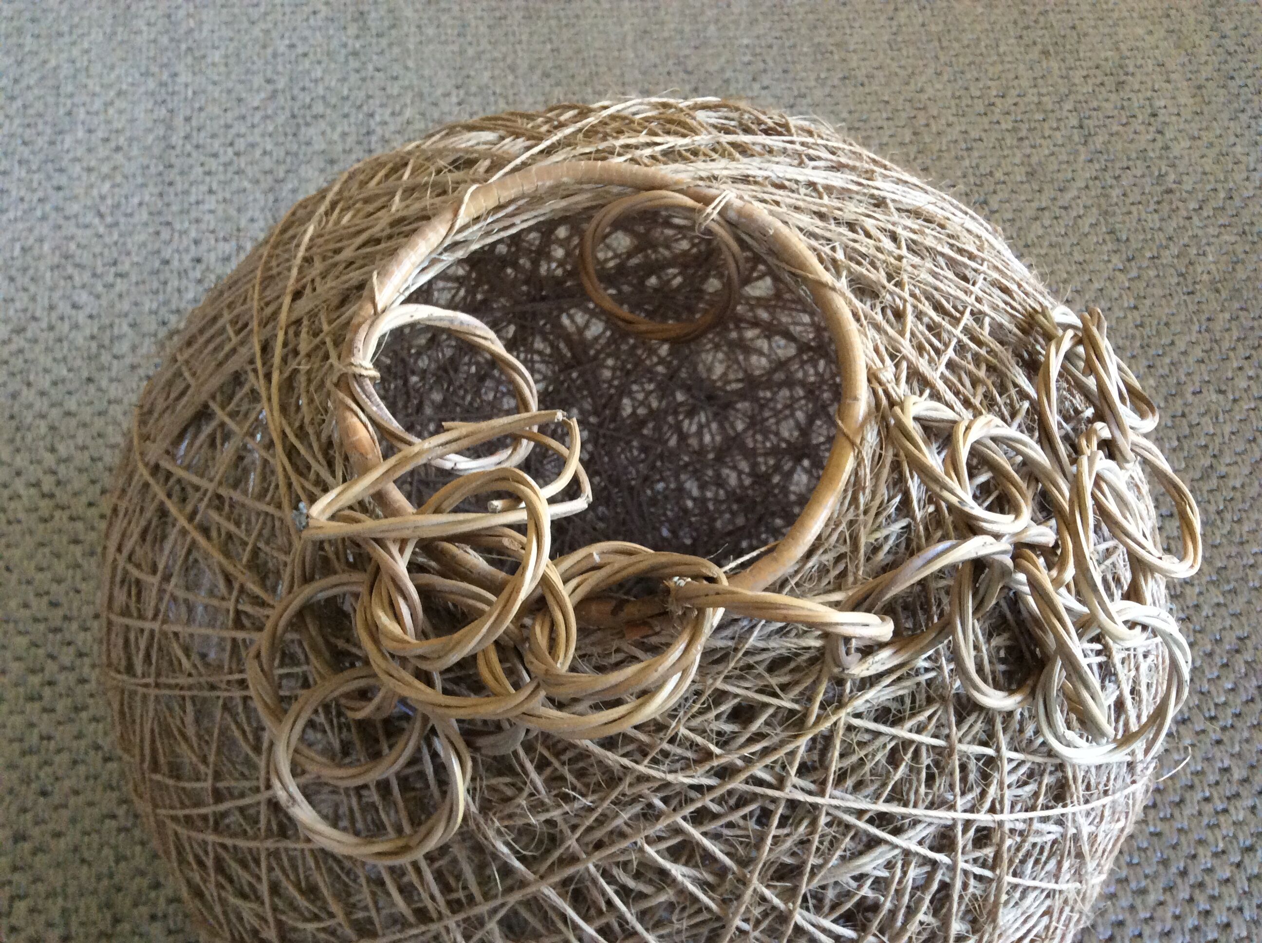 Rope ball suspension