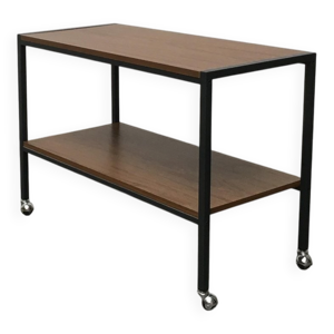 Chariot de bar minimaliste - milieu