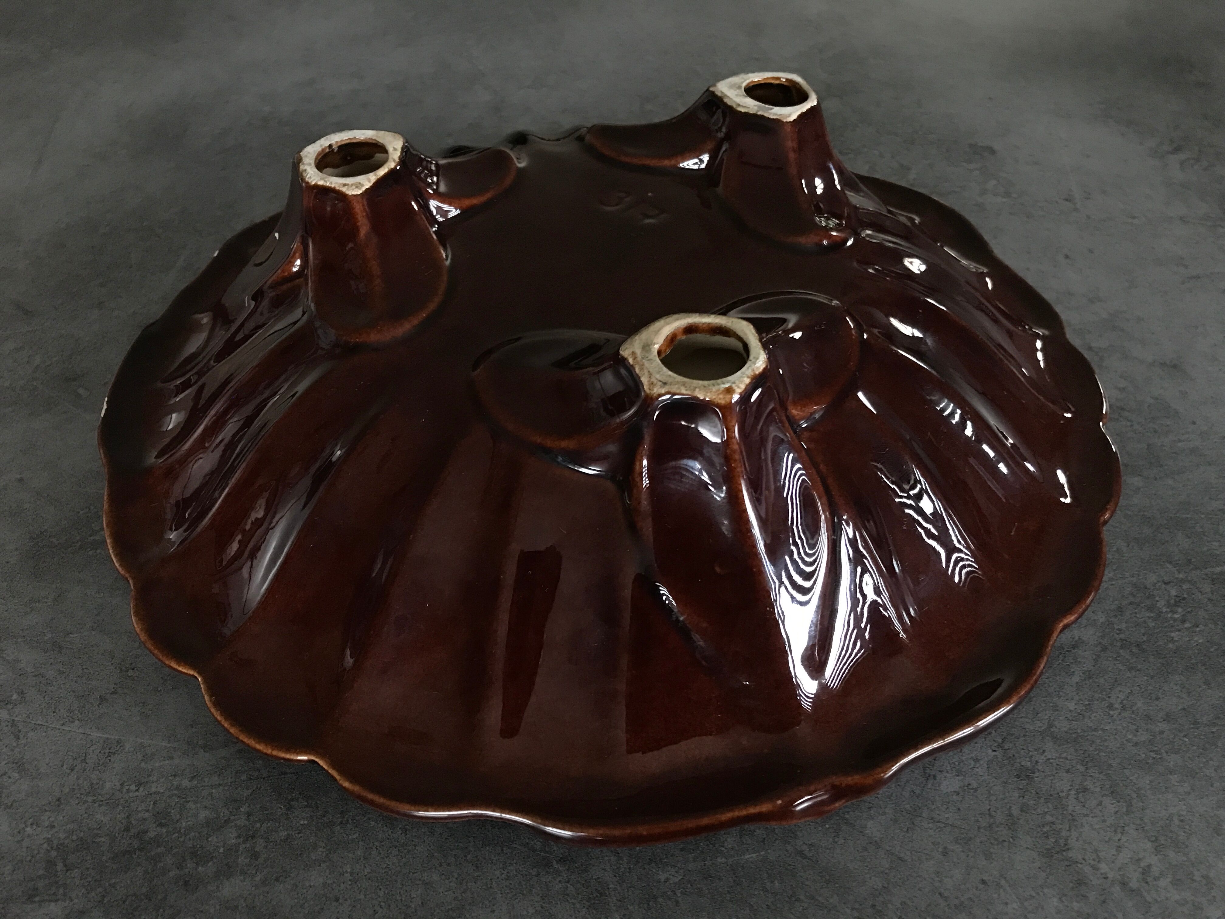 Fruit cup ceramic centerpiece decorated with bunch of grapes, numbered