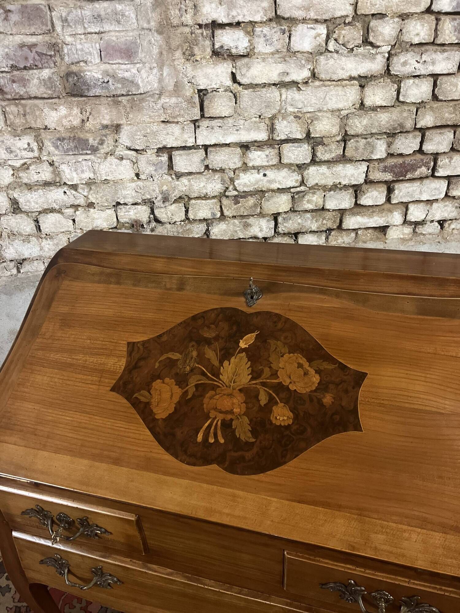 Sloping desk in natural wood and flower marquetry in louis xv style stamped mailfert