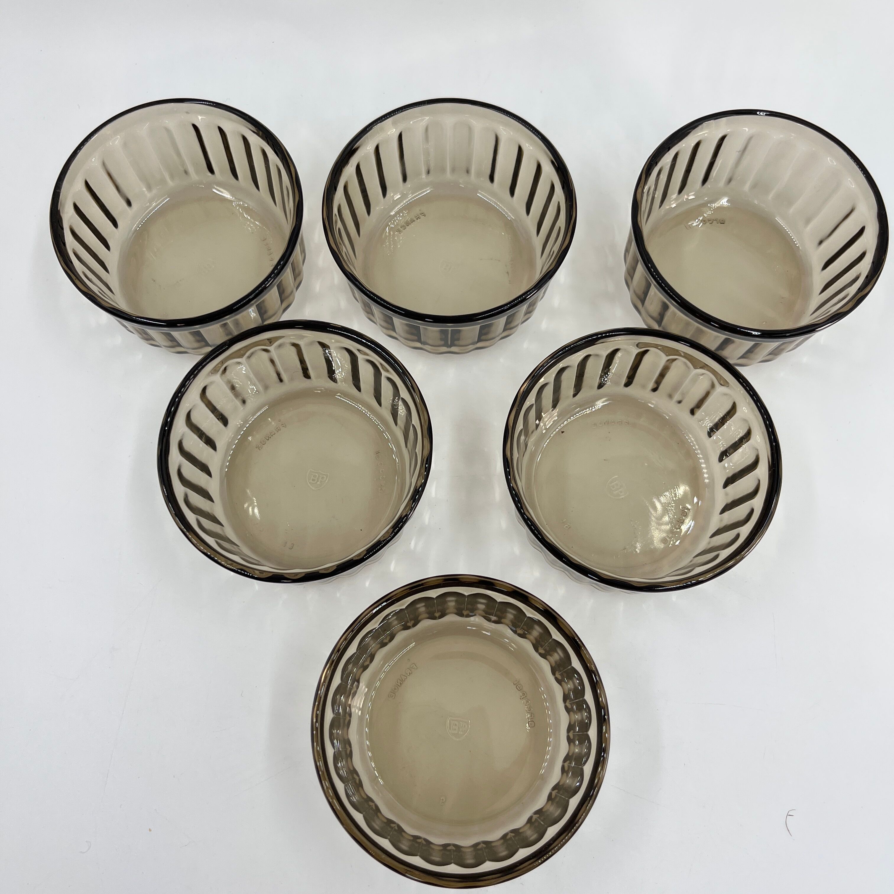 Arcopal smoked glass set