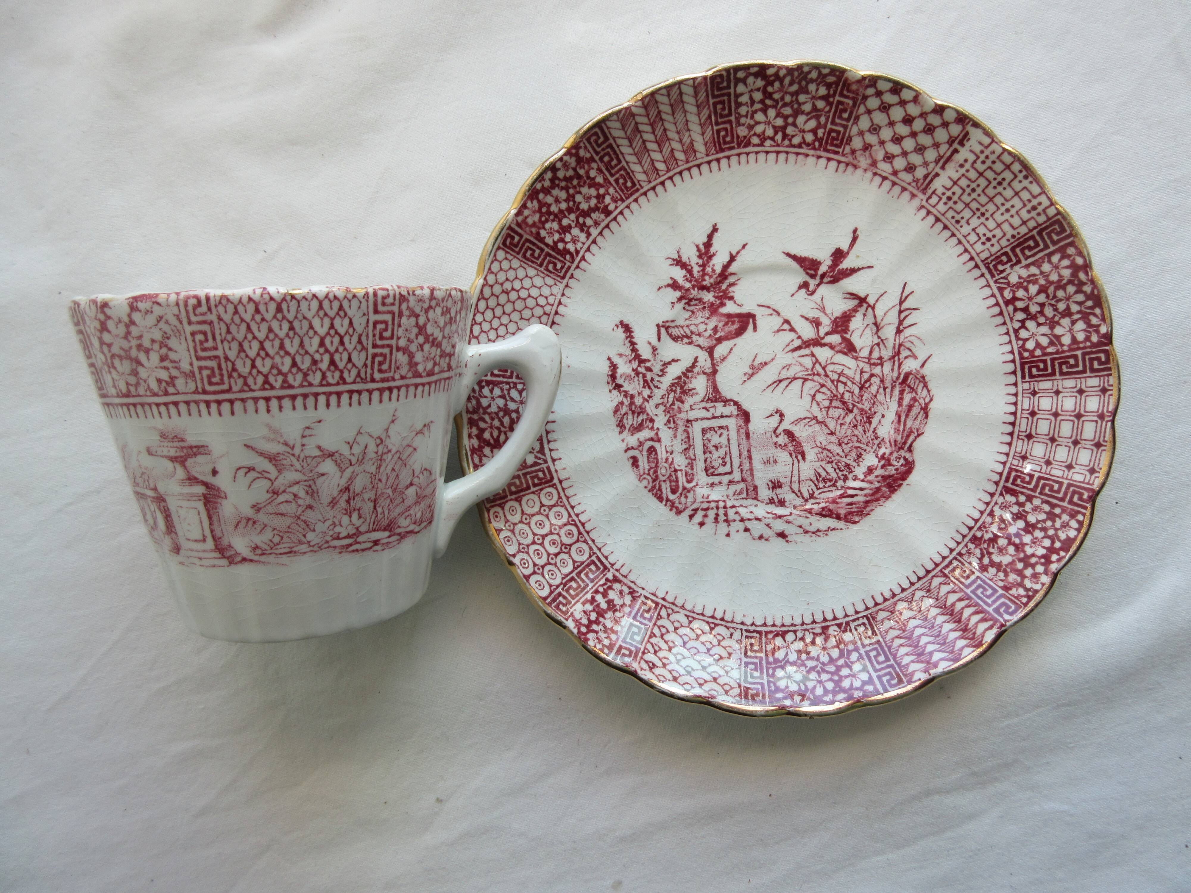 Cup and saucer Lunéville model Lace, in pink