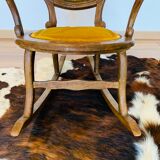 Rocking chair back medallion