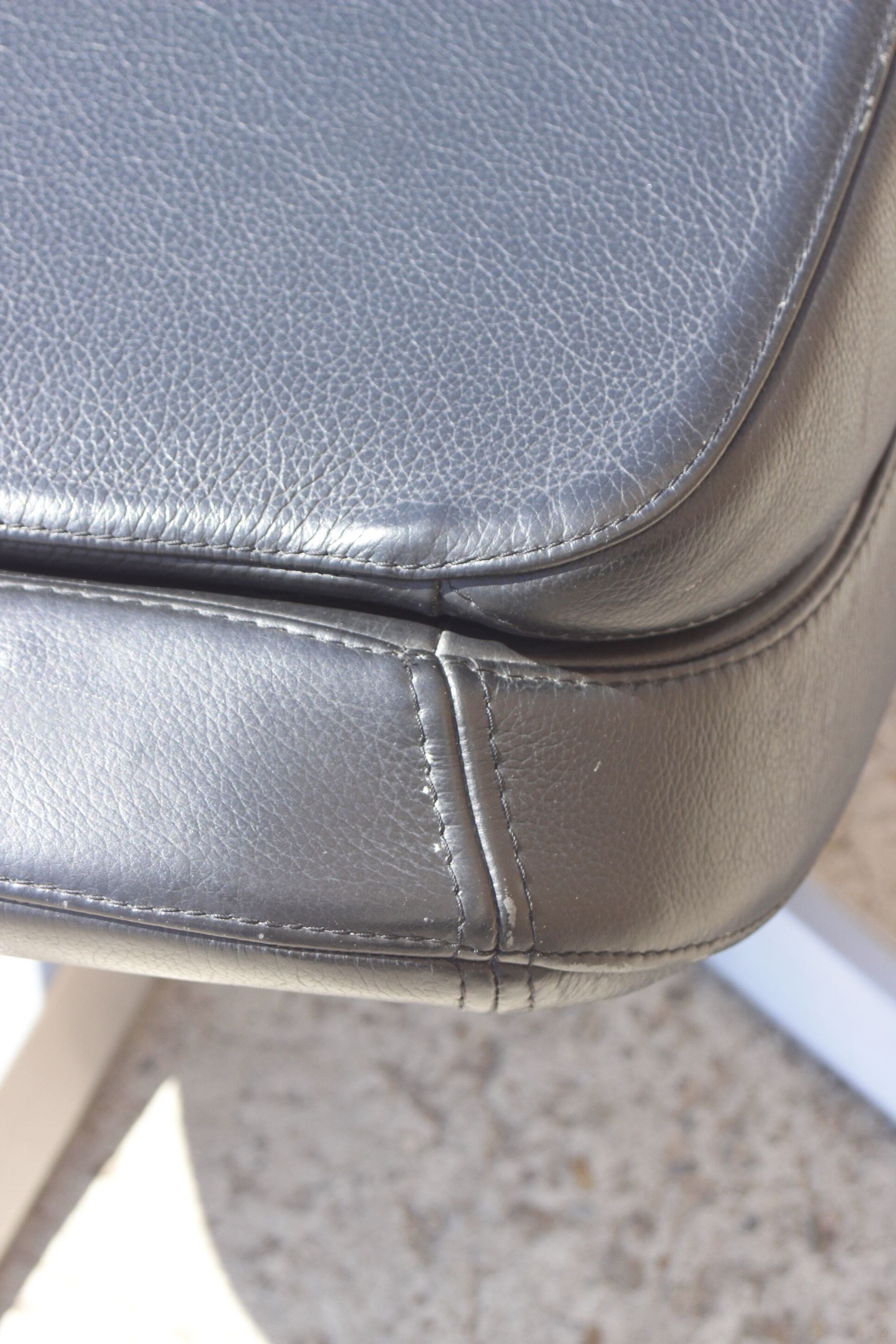 Ottoman Vintage in Leather and Aluminium, 1970s