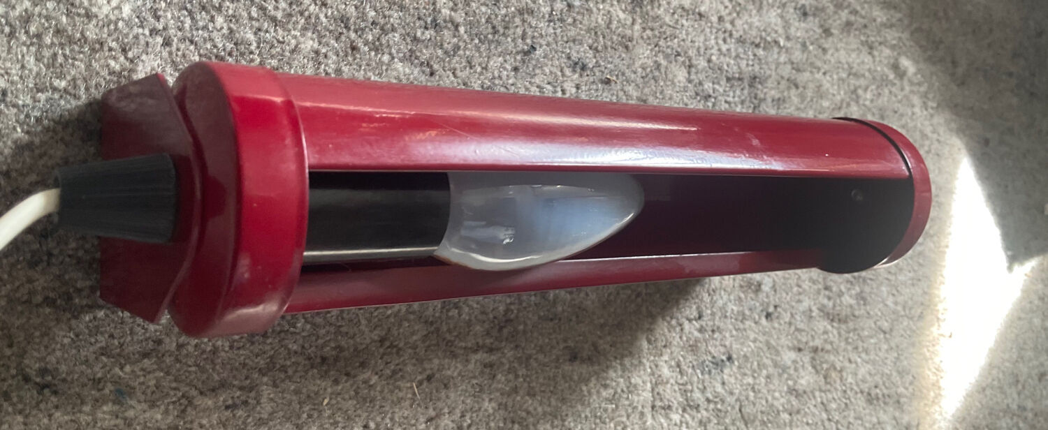 Vintage metal scroll wall light