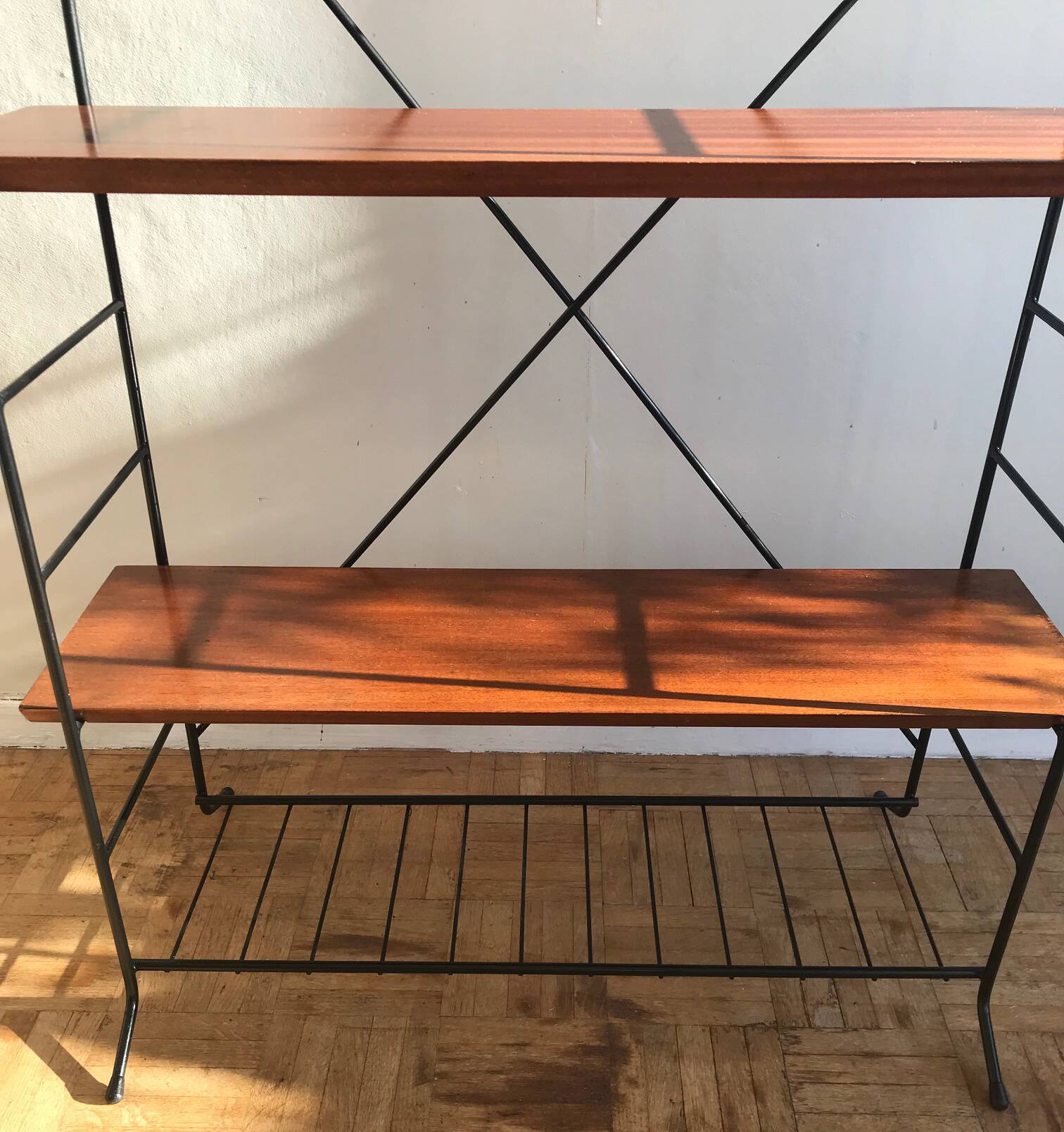 Modular shelf on legs - 1960