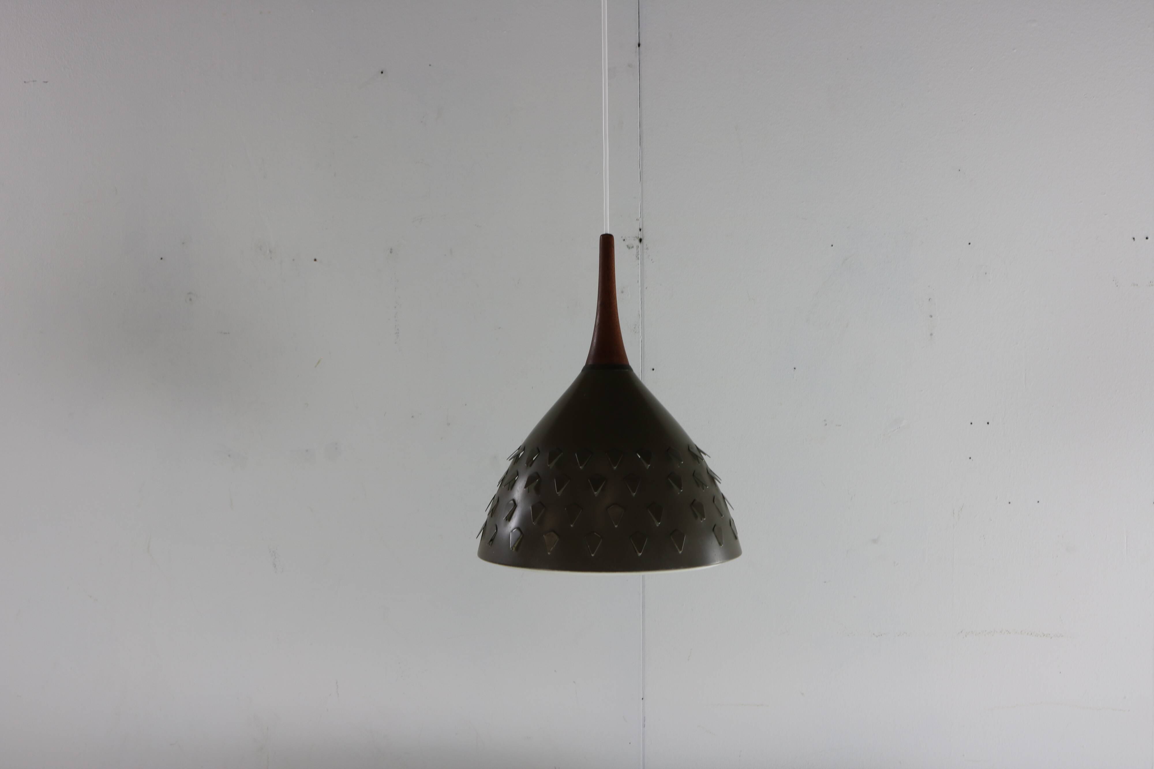 Special Philips pendant lighting