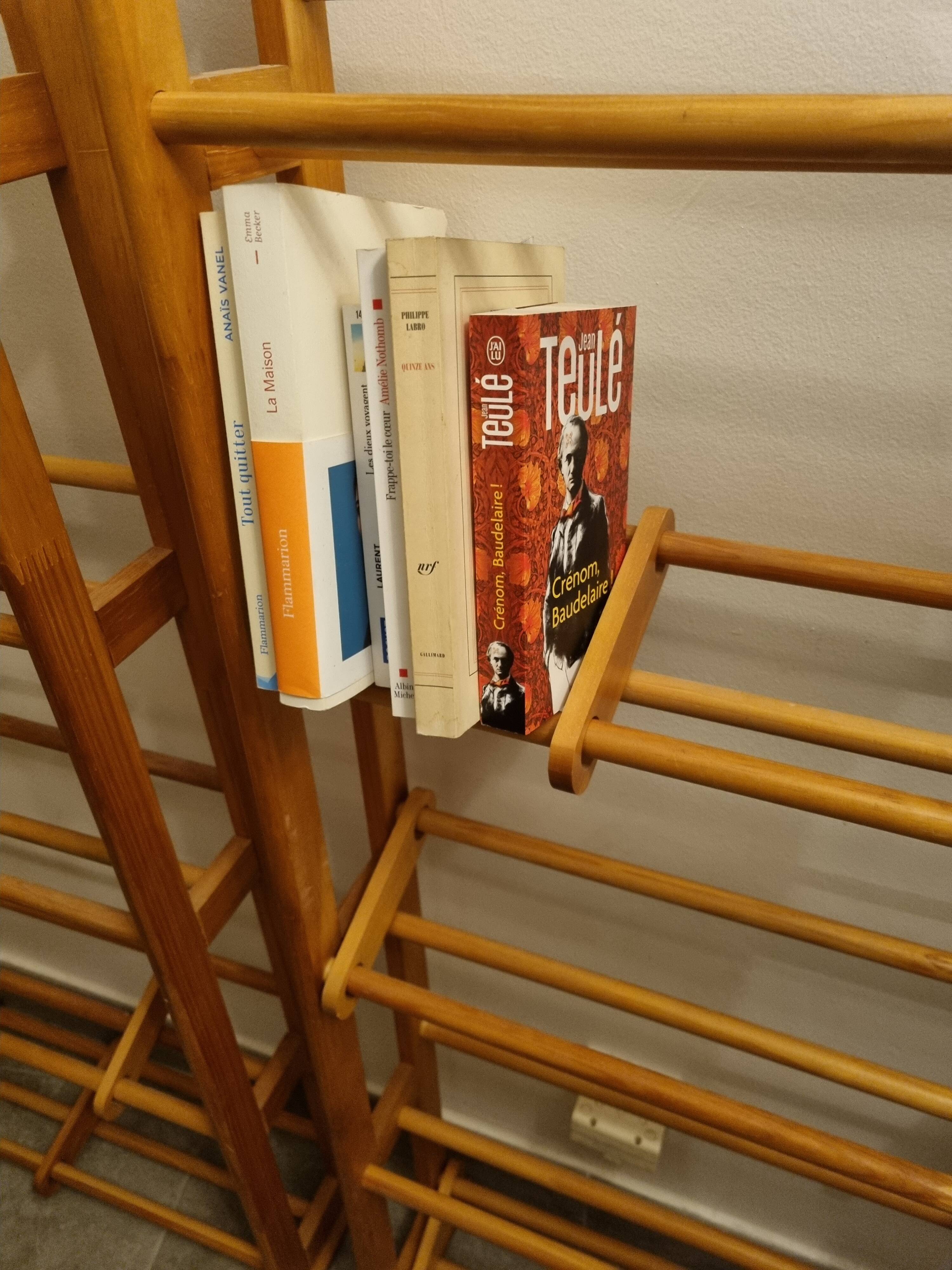 Pair of pine bookcases 70s/80s