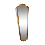 Elegant gilded mirror with leaf