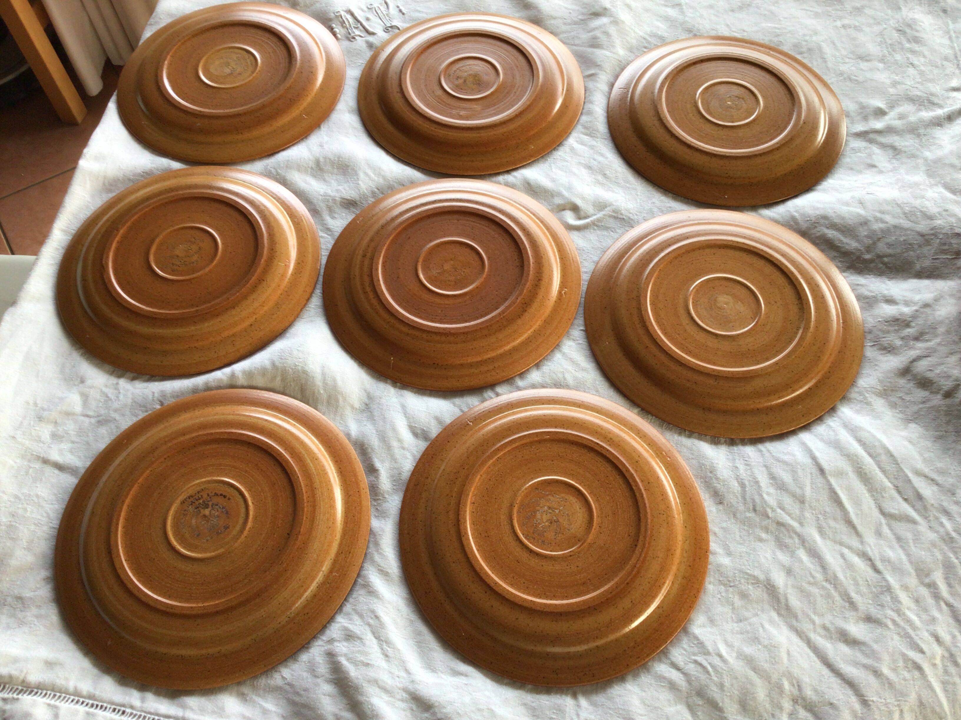 8 plates dessert speckled sandstone meylan st amand