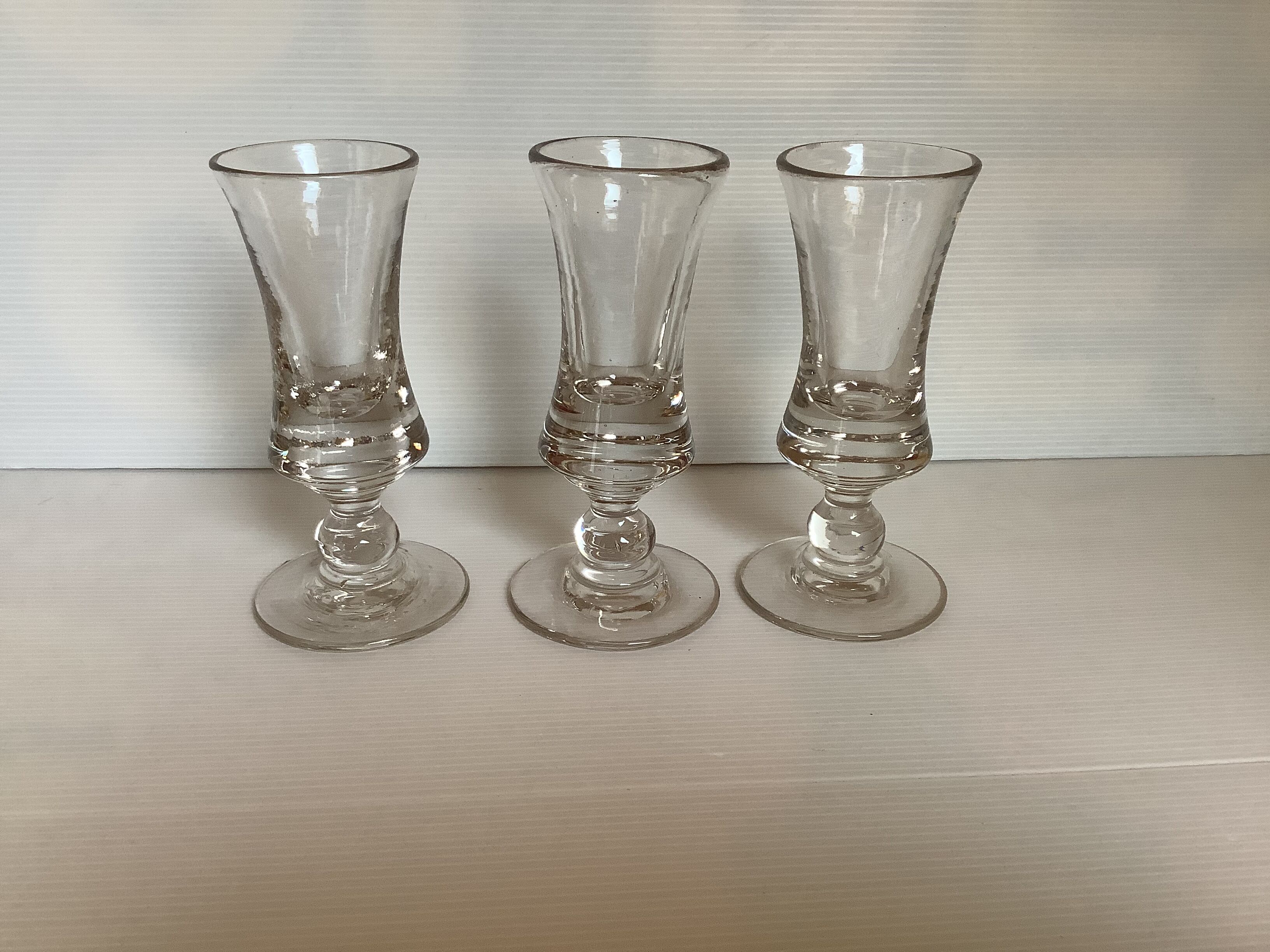 3 thick heavy bubble glasses
