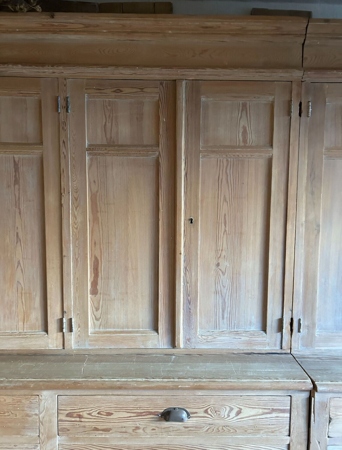 Old workshop furniture, 2 bodies with drawers and a cupboard.