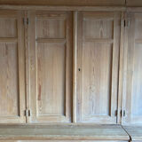 Old workshop furniture, 2 bodies with drawers and a cupboard.