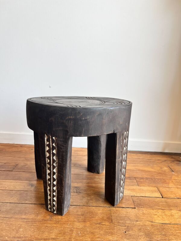 Bout de canapé tabouret massif en bois - table d'appoint- table de chevet