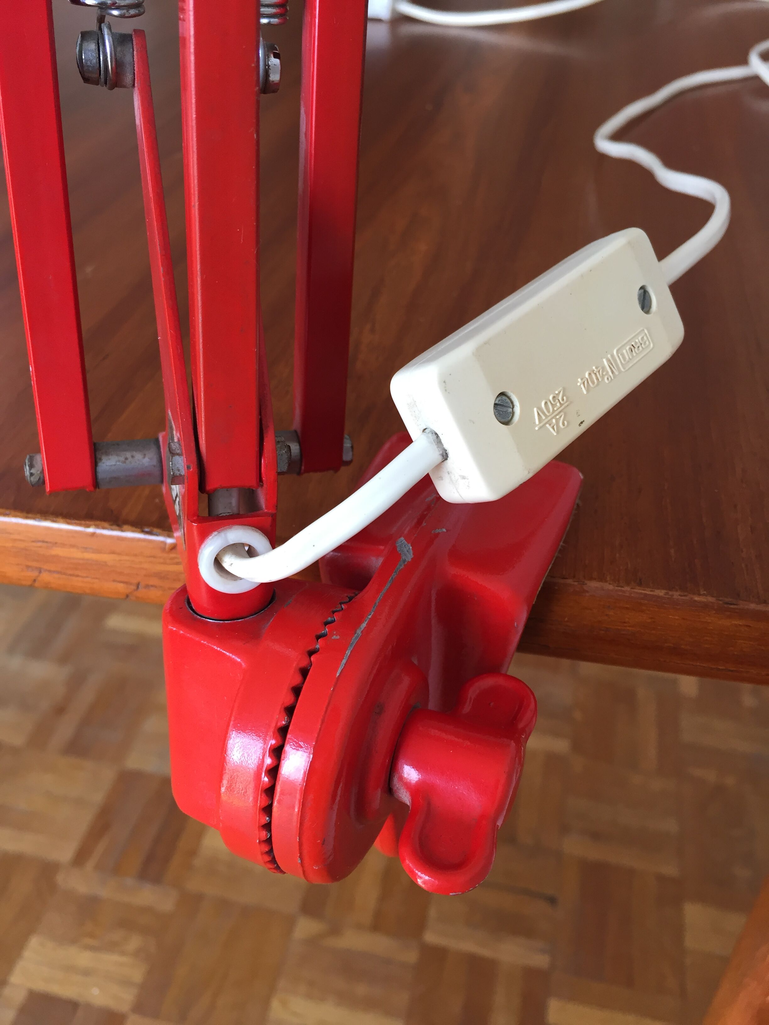 Luxo 1001 design desk lamp Jacob Jacobsen