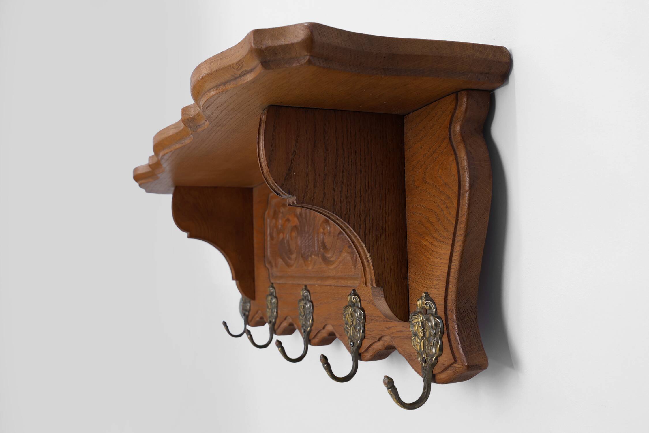 Mid-Century Belgian Oak Wall-Mounted Coat Rack in Bruegel Style