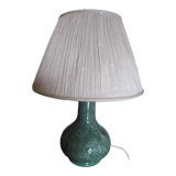 Lampe de table en céramique effet marbre vert