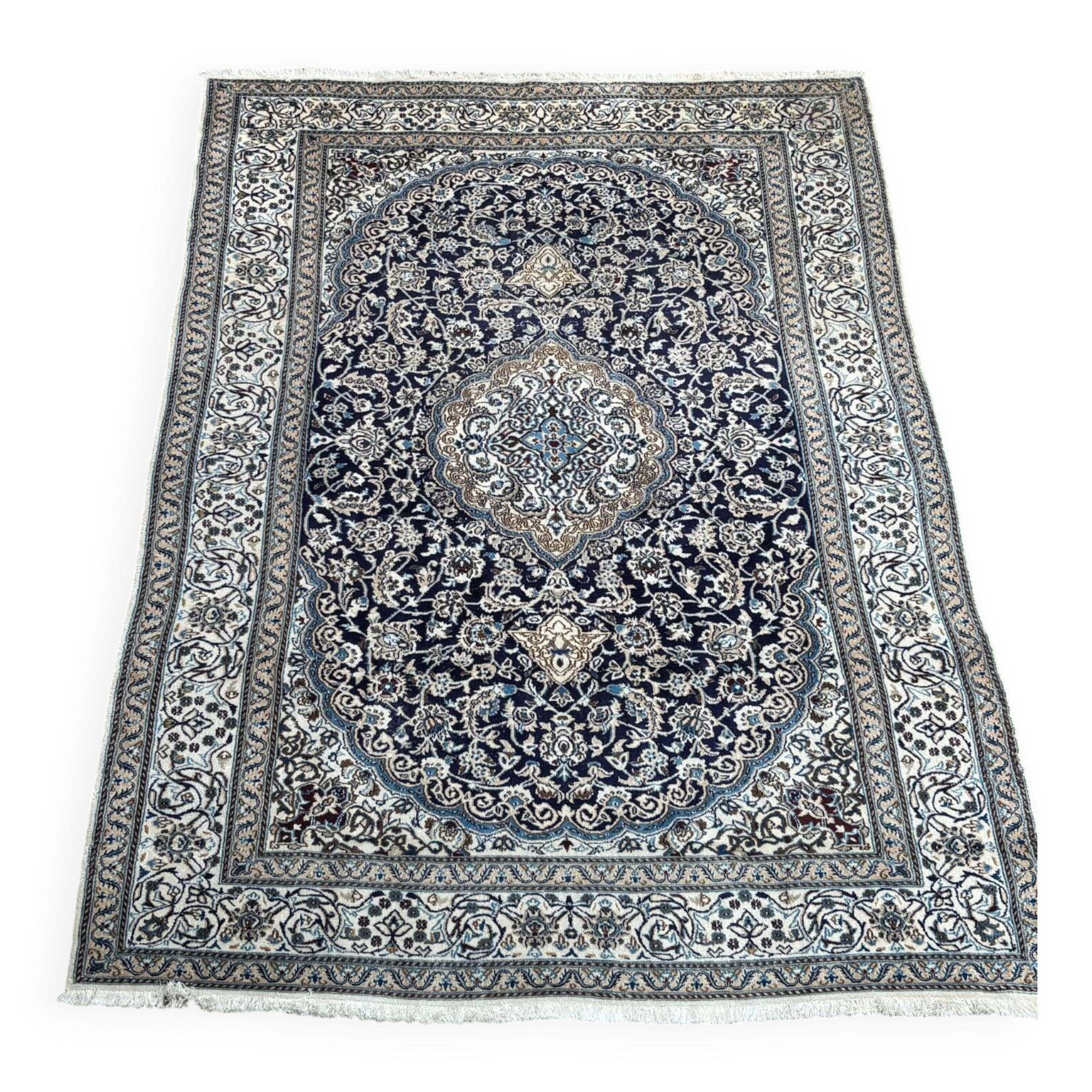 Grand tapis Nain bleu tufté main
