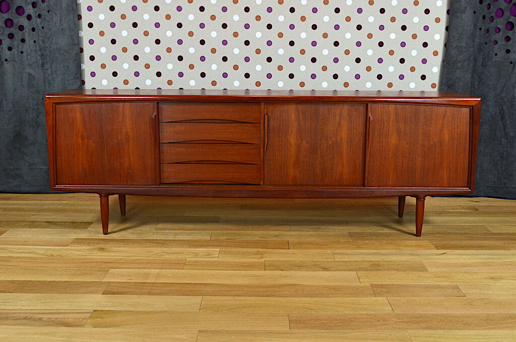 Sideboard danish designer Gunni Omann 1950 years