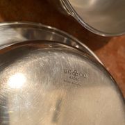 Jolie set de deux anciennes cloches à caviar