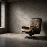 Vintage Mid-Century German Modern Leather Lounge Swivel Chair, 1960s