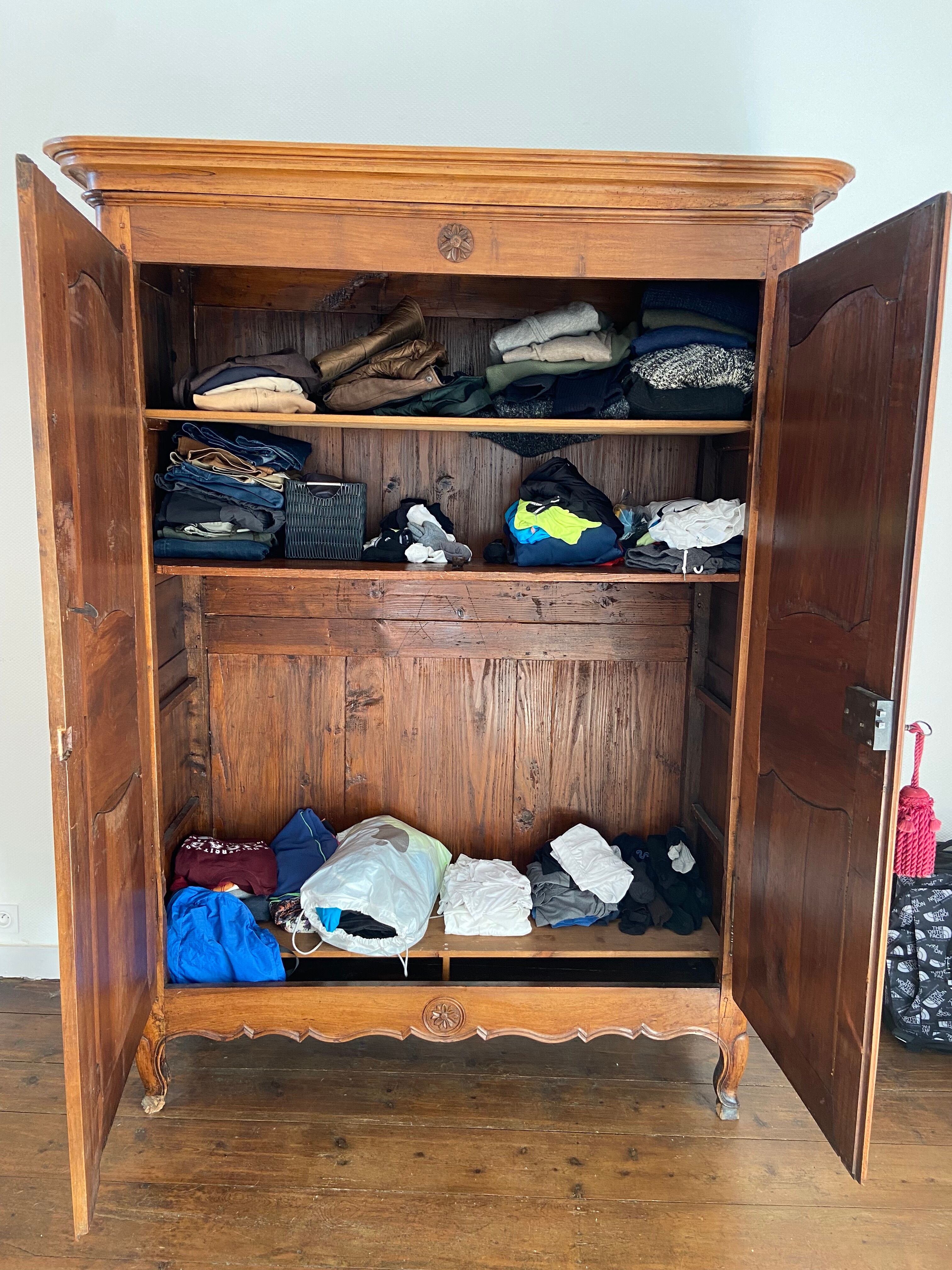 Wardrobe of the 19th century