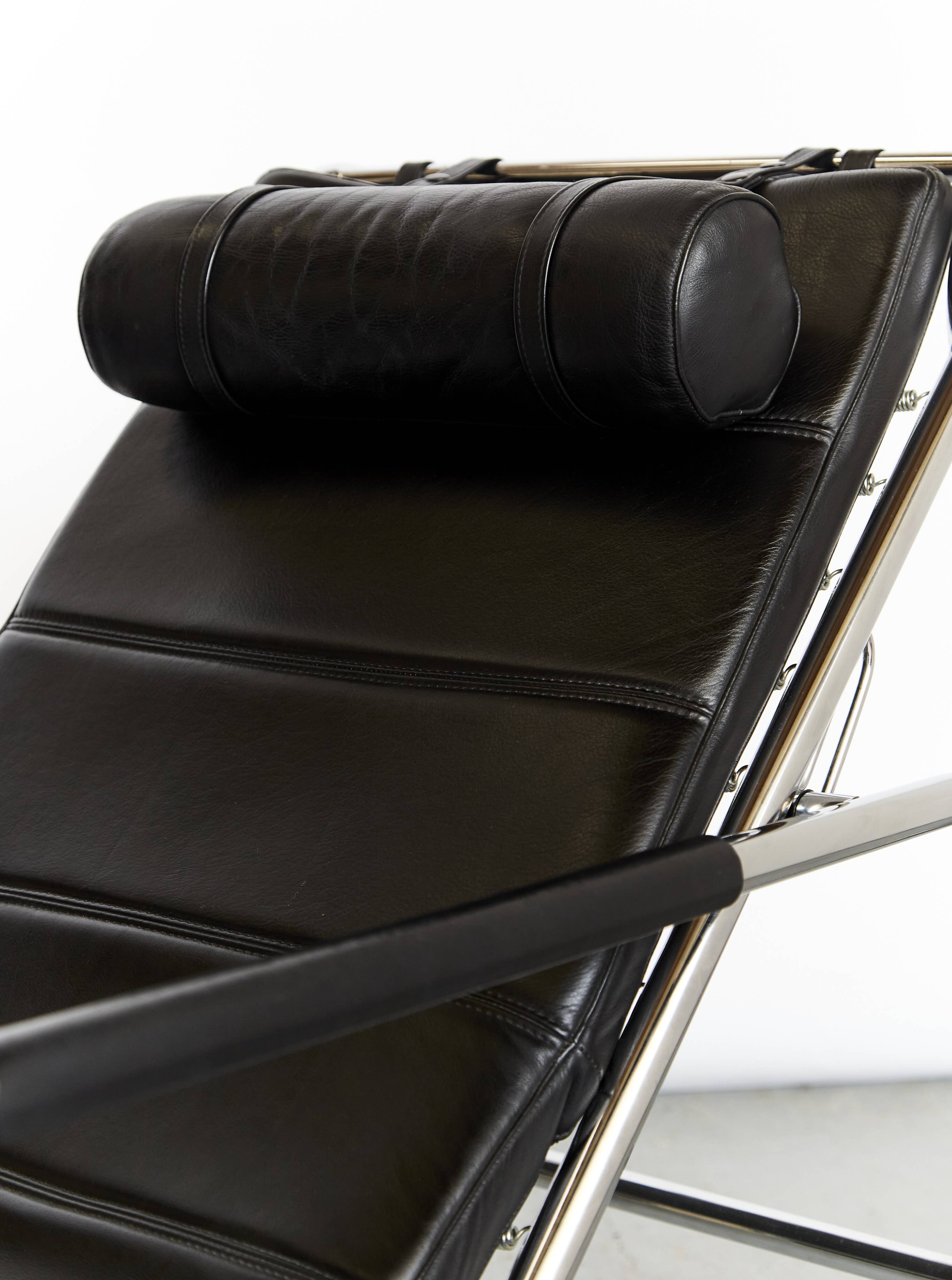 Chaise longue and ottoman Gabriele Mucchi "Genni" for Zanotta