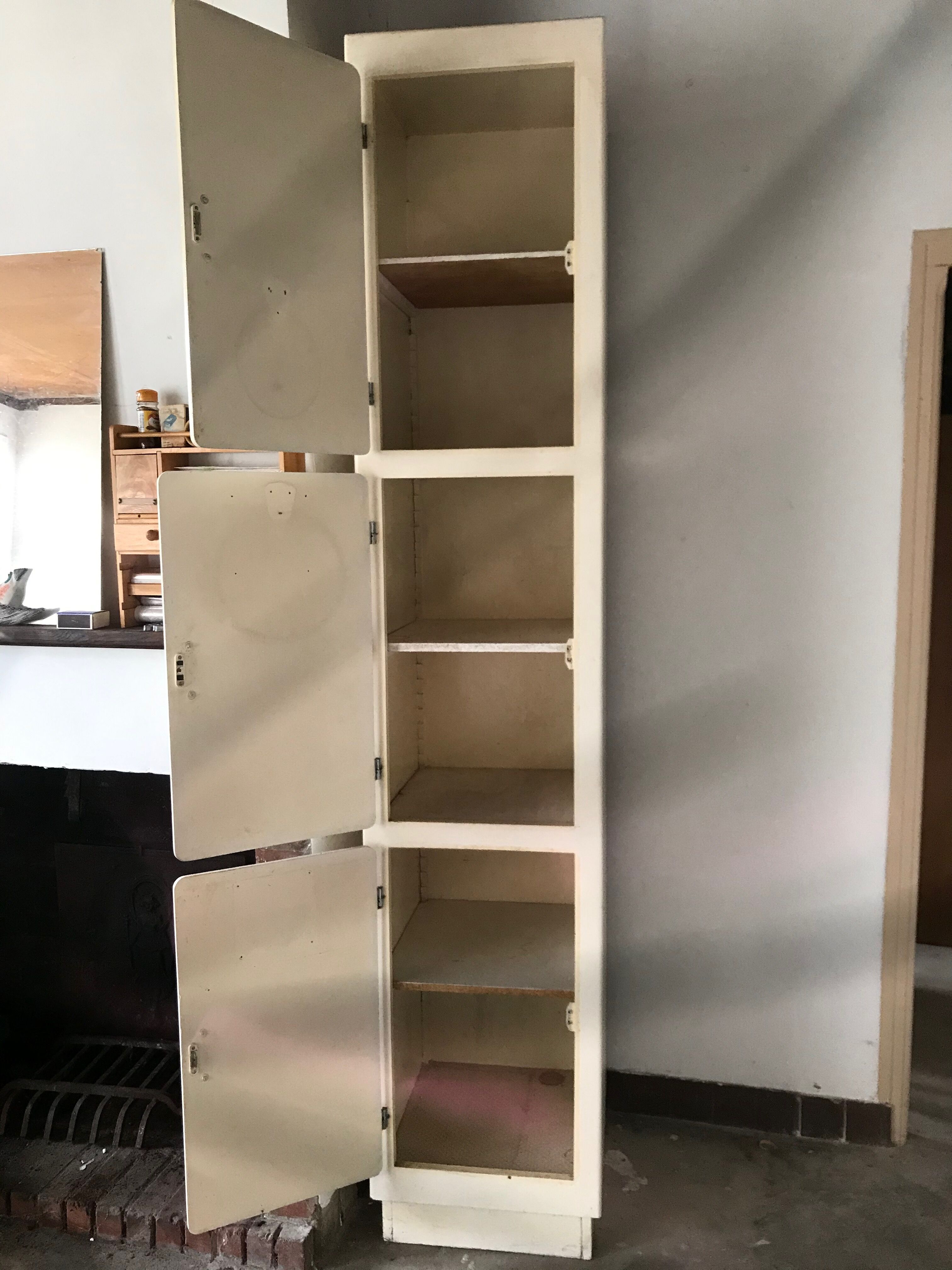 Storage column
