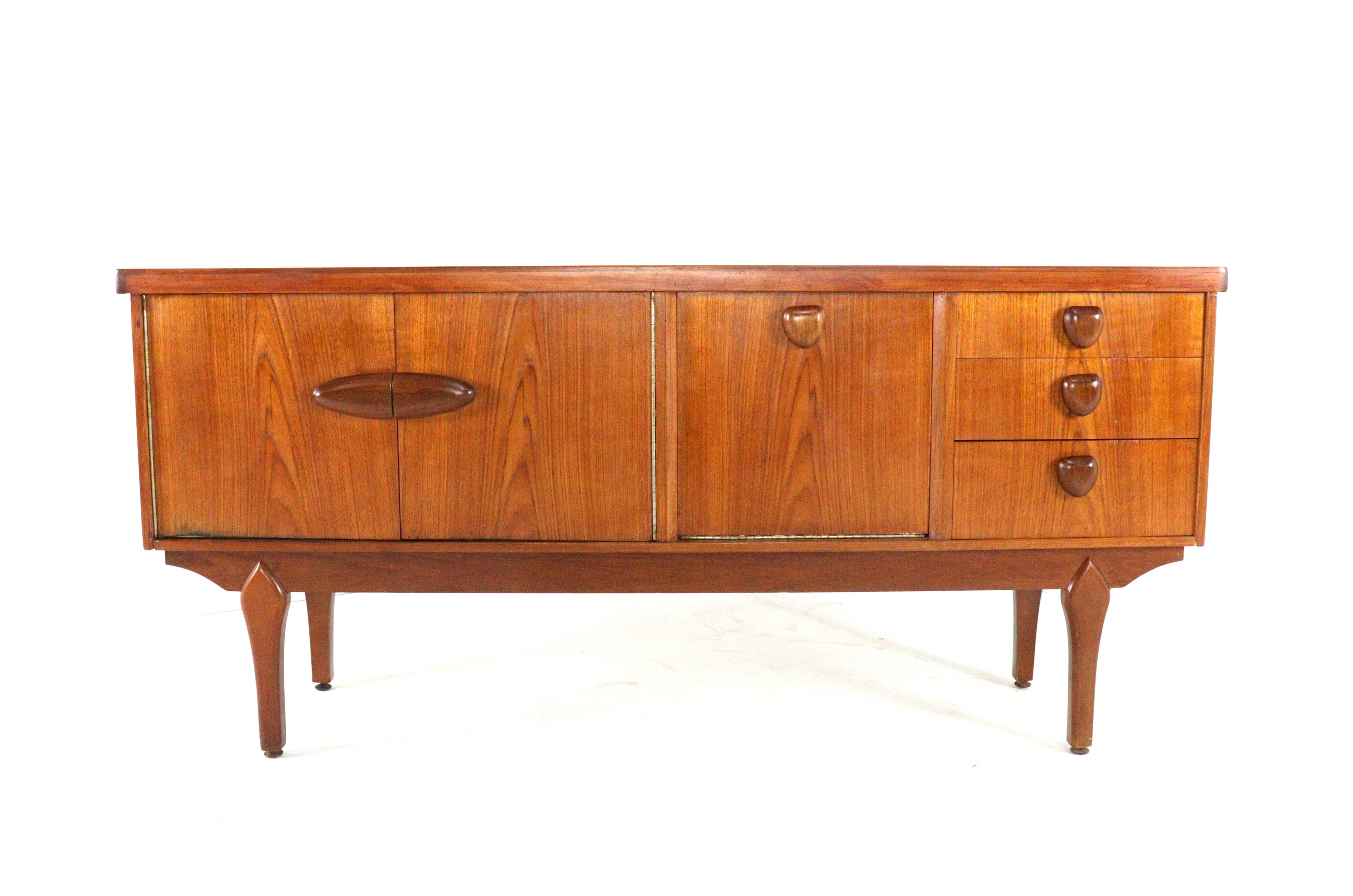 Jentique sideboard 'Oxspring' | 168.5 cm - mid century modern design