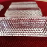 Glass knife holder
