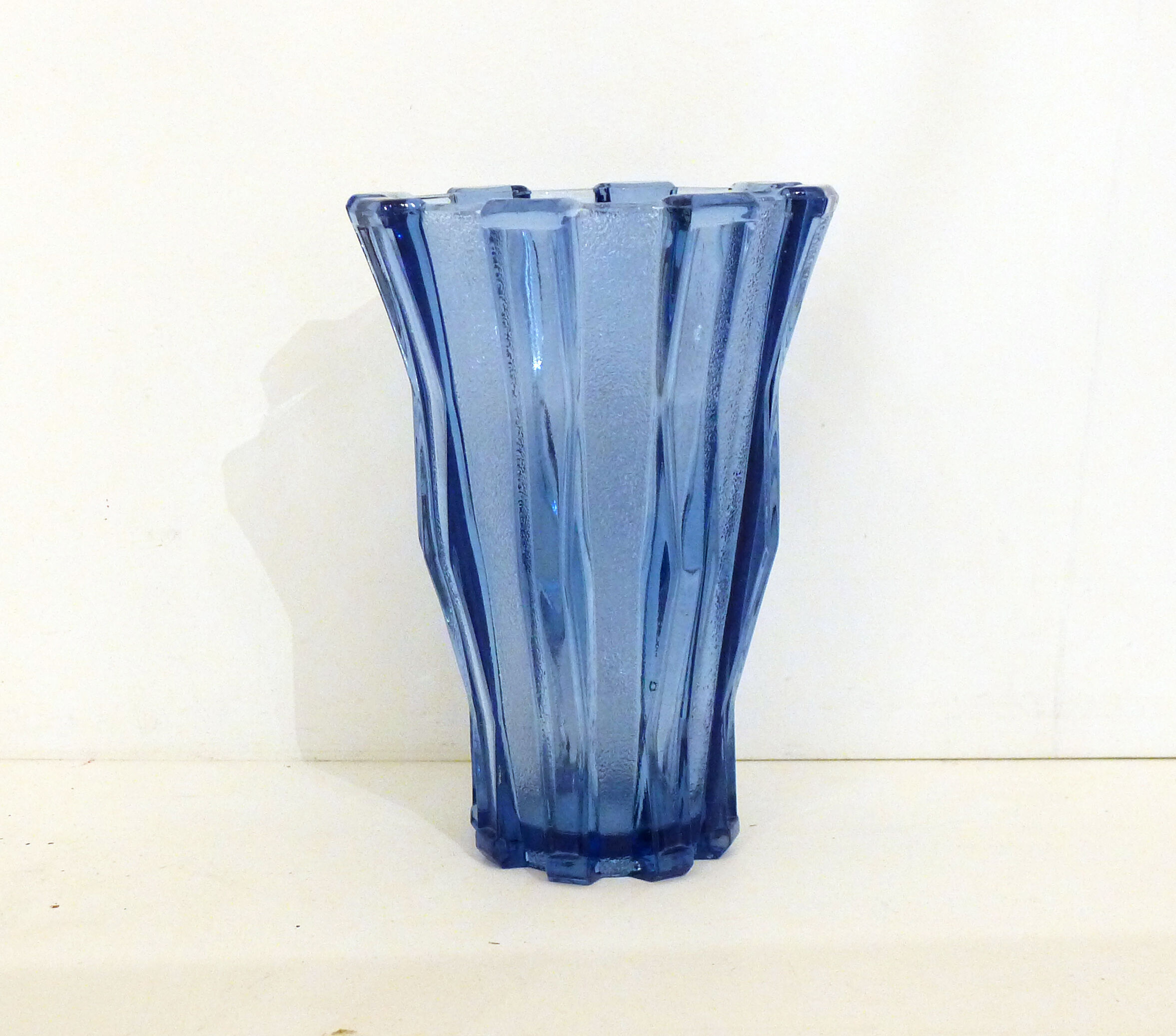 Art deco vase Luxval 1930