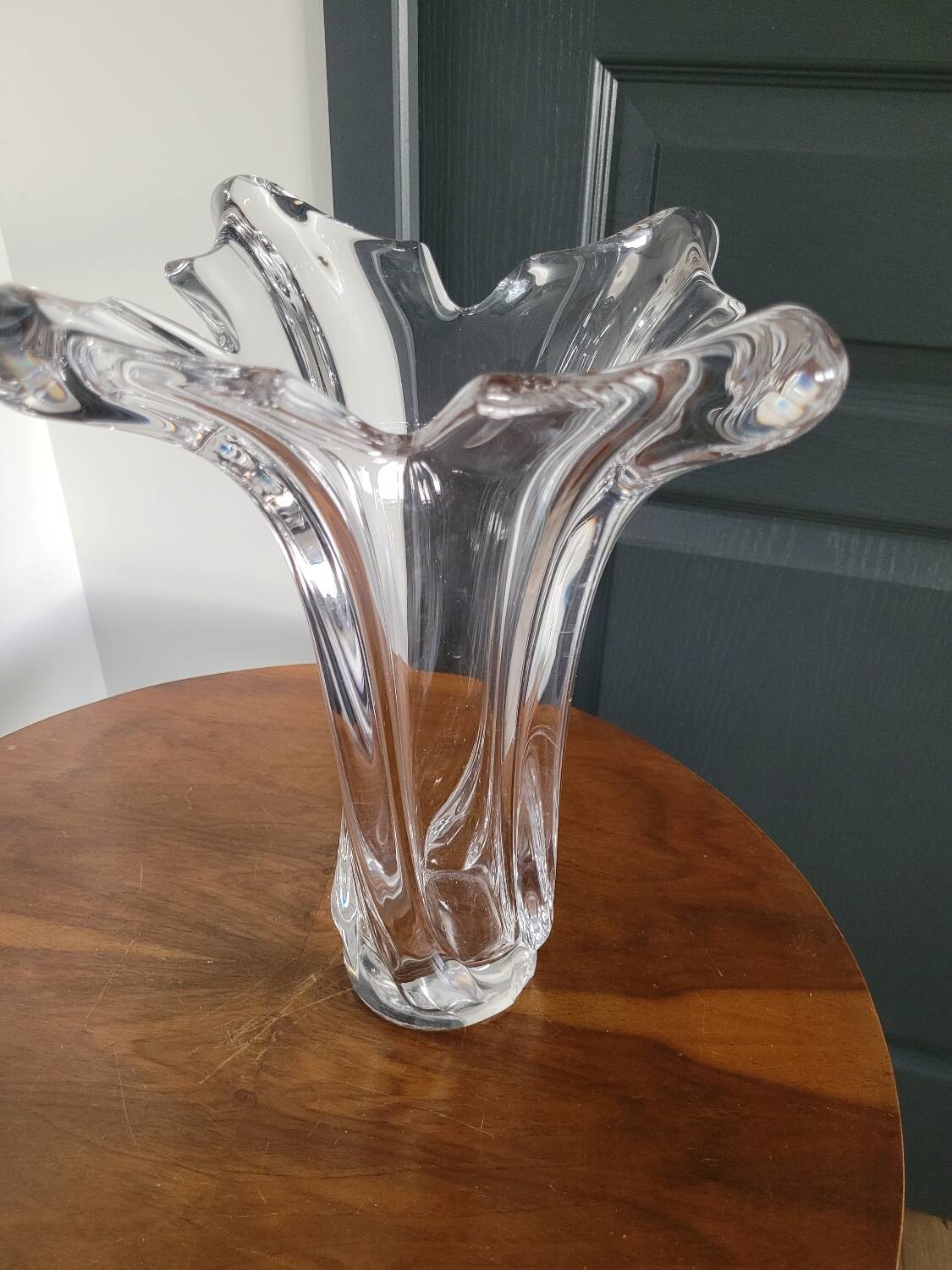 Vannes crystal vase