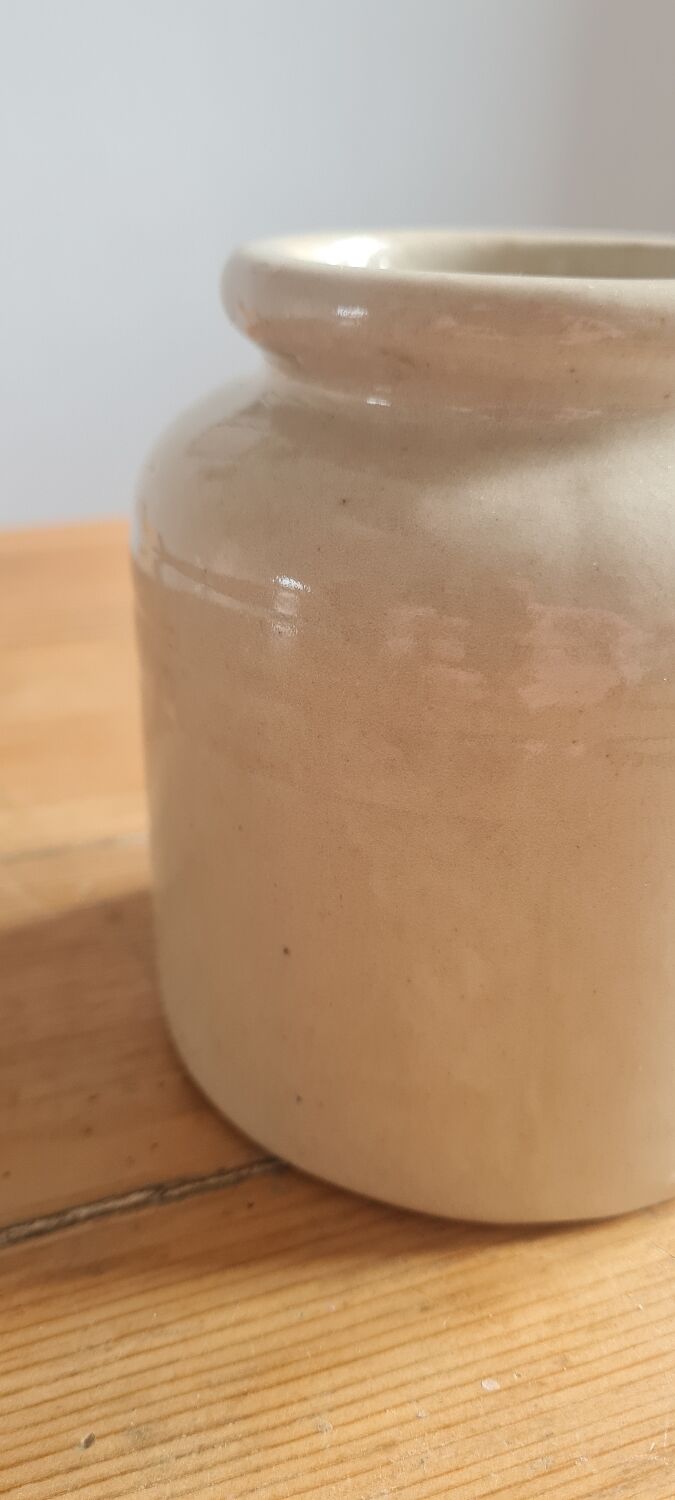 Stoneware mustard pot