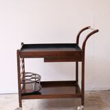 Serving art deco tork